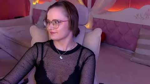 Tammy Mays online show from July 18, 1:28 am