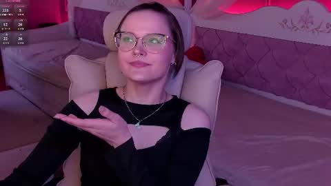 Tammy Mays online show from July 22, 1:30 am
