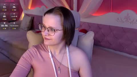 Tammy Mays online show from August 4, 10:40 pm
