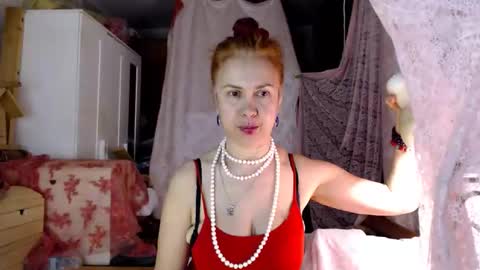 Milena online show from April 8, 9:52 am