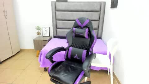 Tania  online show from July 31, 11:27 am