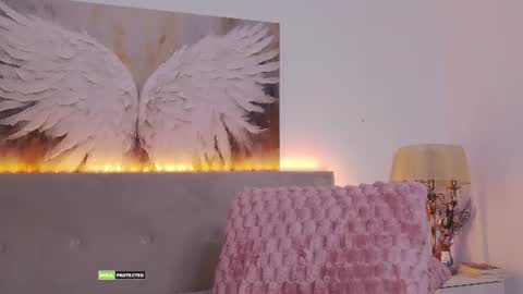 Tania Amore online show from August 10, 7:59 pm
