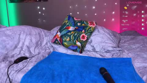 Tanya acid       online show from August 7, 1:33 pm