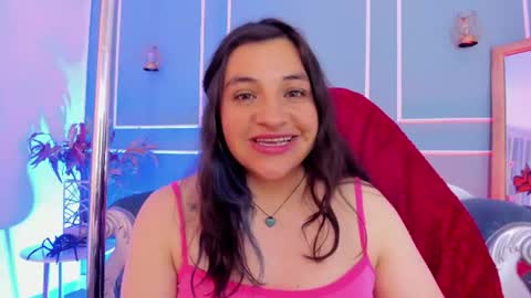 Tara online show from August 7, 11:38 pm
