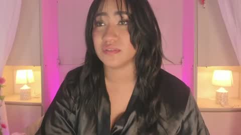  T A R A  online show from August 9, 8:26 am