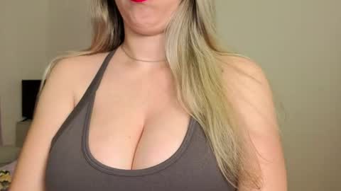 tateisblonde online show from August 10, 9:05 pm