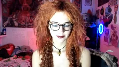 tatianaromanova online show from May 24, 7:27 pm