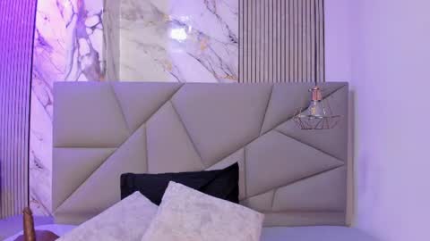 TATI online show from August 7, 2:28 pm