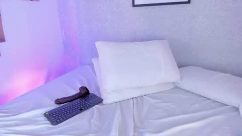 Tati online show from August 12, 2:25 am