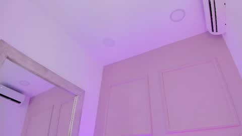 Tati online show from August 12, 6:49 am