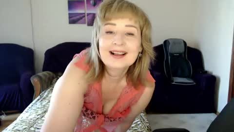 Tattease online show from August 9, 1:34 pm