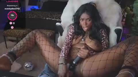 Tatted Queen online show from August 5, 11:14 pm
