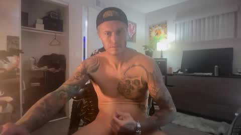 tattednblonde online show from August 18, 12:55 pm
