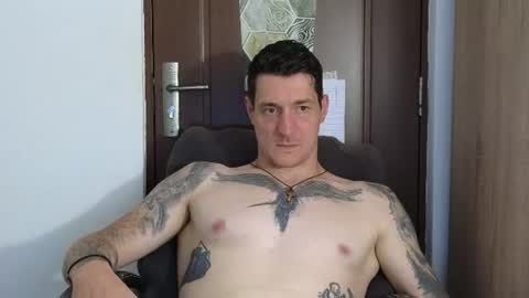 Hunk online show from August 9, 8:48 am
