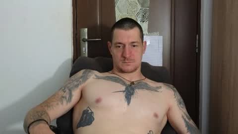 Hunk online show from August 13, 12:08 pm