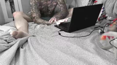 tattooedteaseme online show from June 1, 6:27 am