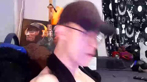 tattooman777 online show from April 26, 9:33 pm