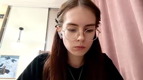 Veronica online show from August 9, 12:17 pm