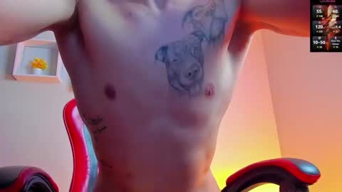 tayler_milers online show from August 8, 1:05 am