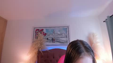 Tay  online show from August 15, 1:37 pm