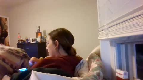taylorslay online show from August 12, 12:24 am