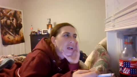 taylorslay online show from August 12, 1:30 am