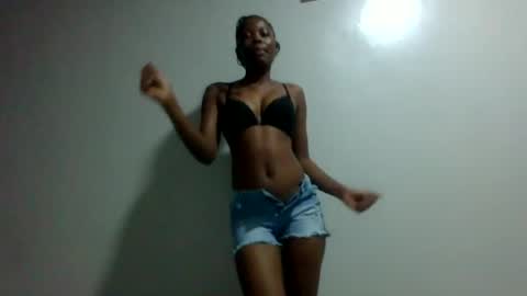 tayrahh online show from August 26, 5:53 pm