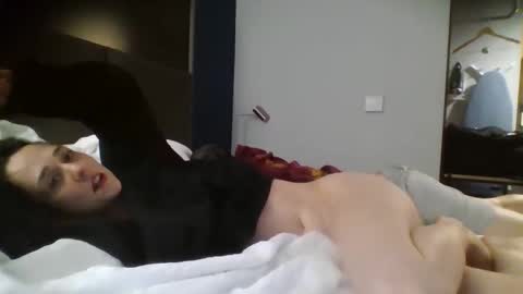 TayyBabyy5 online show from April 23, 9:35 am