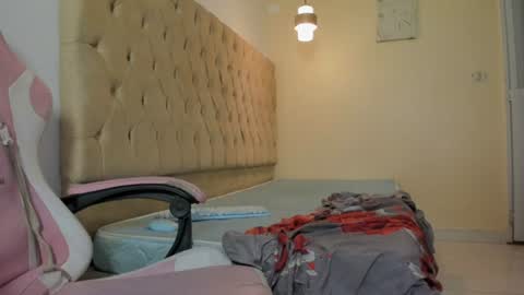 taz_box online show from June 22, 4:57 am