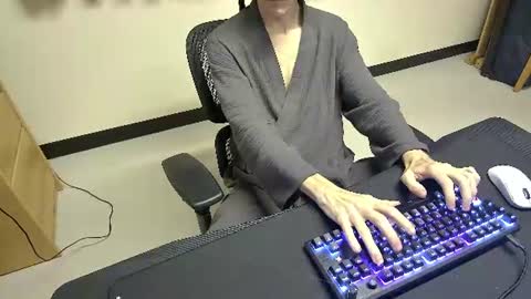Tbone online show from August 18, 11:49 am