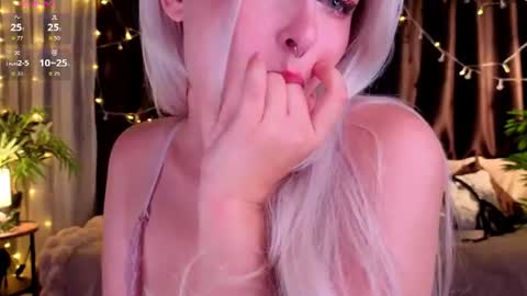 Alice online show from August 1, 2:34 pm