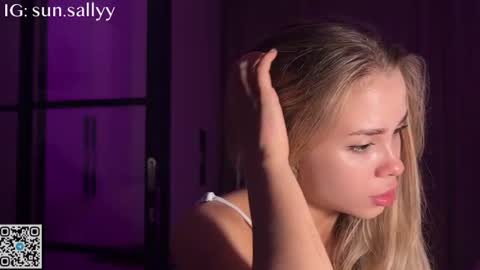 Sally and Sandy online show from July 20, 10:02 pm