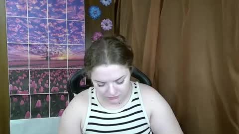 Teasing Dora online show from July 9, 2:38 am