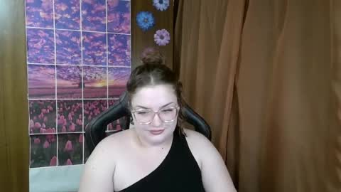 Teasing Dora online show from July 10, 9:53 pm