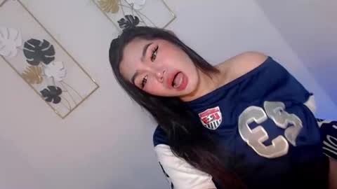 AMANDA online show from August 3, 11:56 pm