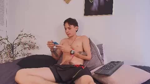 Teban Motato online show from August 12, 1:35 pm