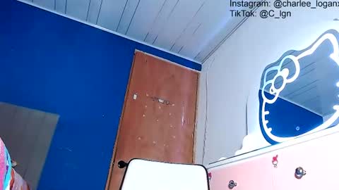 Charlee online show from August 13, 8:28 am