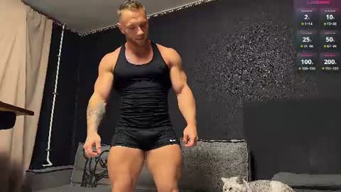 Andy Psy online show from August 13, 12:30 pm