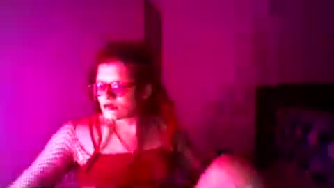 tecn4 online show from September 8, 1:01 am