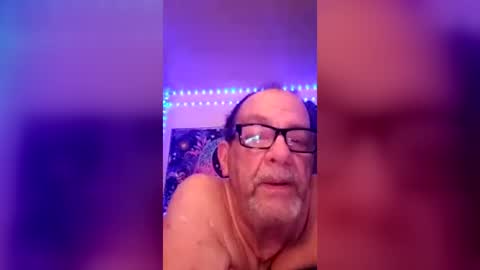 tedestep2 online show from August 10, 12:01 am