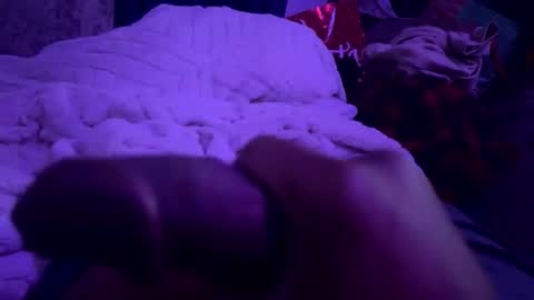 tediibear22 online show from February 18, 7:38 am