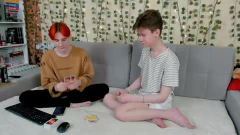 tedy_lun online show from April 10, 9:14 pm