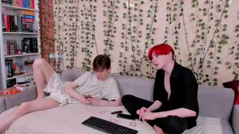 tedy_lun online show from May 2, 11:09 pm