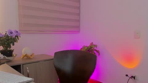 tekila__ online show from August 6, 12:09 am