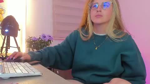tekila__ online show from August 6, 3:27 am