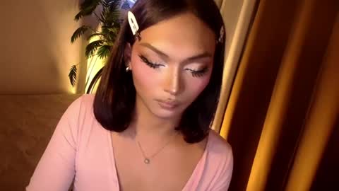 temptation_ashley online show from August 4, 7:00 pm