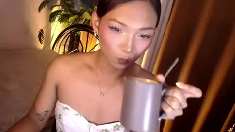 temptation_ashley online show from August 10, 3:35 pm
