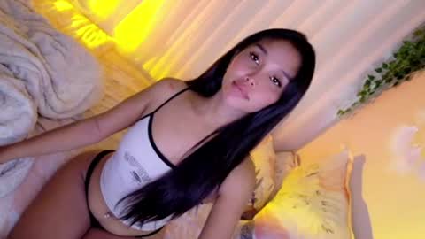 temptessa20 online show from August 3, 4:19 am