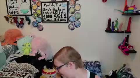 Pixie Pix or Pickle online show from August 7, 10:10 pm