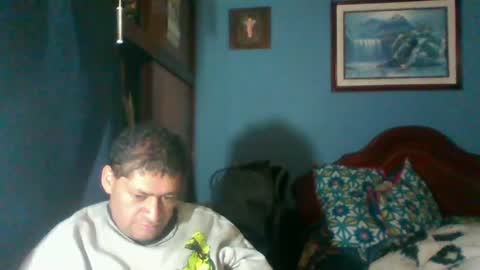 tender_eldelatienda online show from July 30, 5:15 am